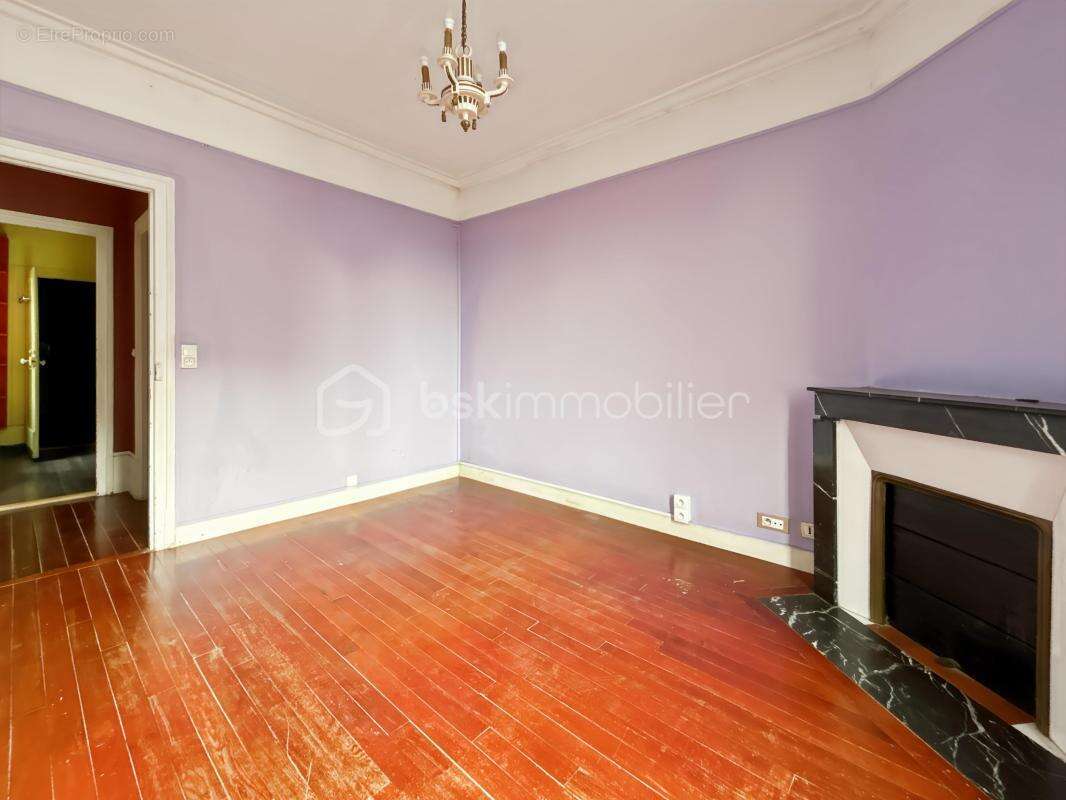 Maison à PONT-SUR-YONNE