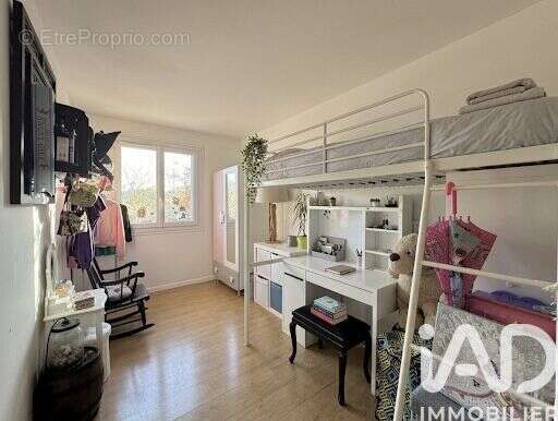 Photo 6 - Appartement à RUEIL-MALMAISON