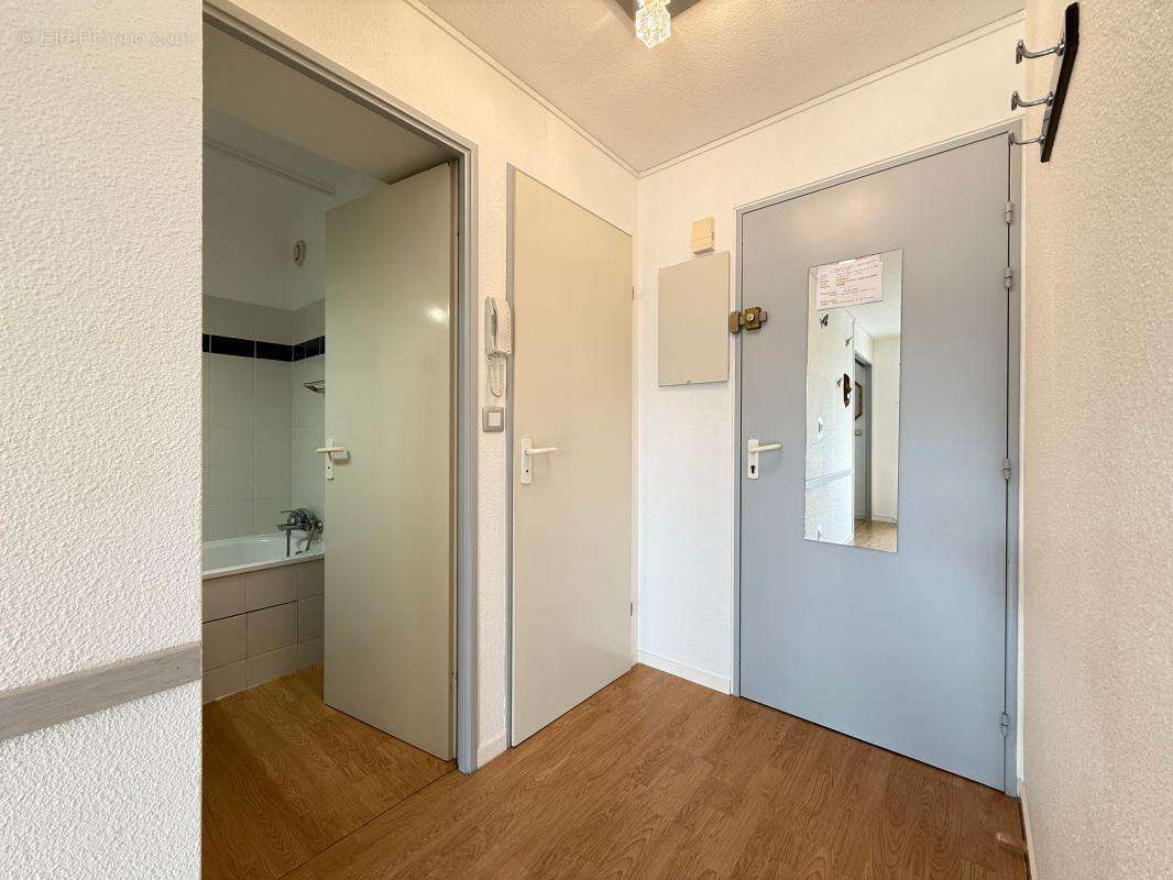 Appartement à VAUX-SUR-MER