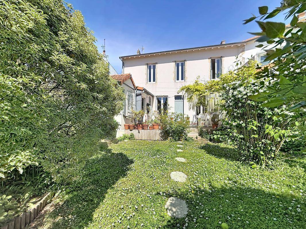 Maison à LA ROCHELLE