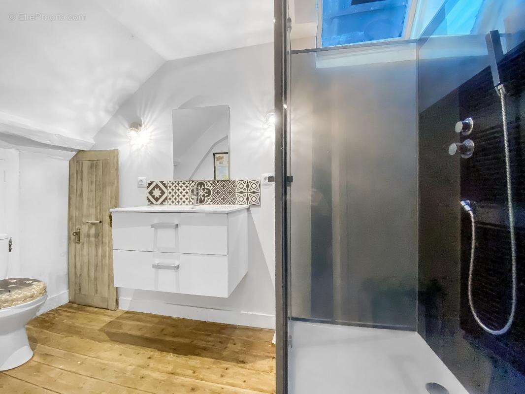 Appartement à ERNEE