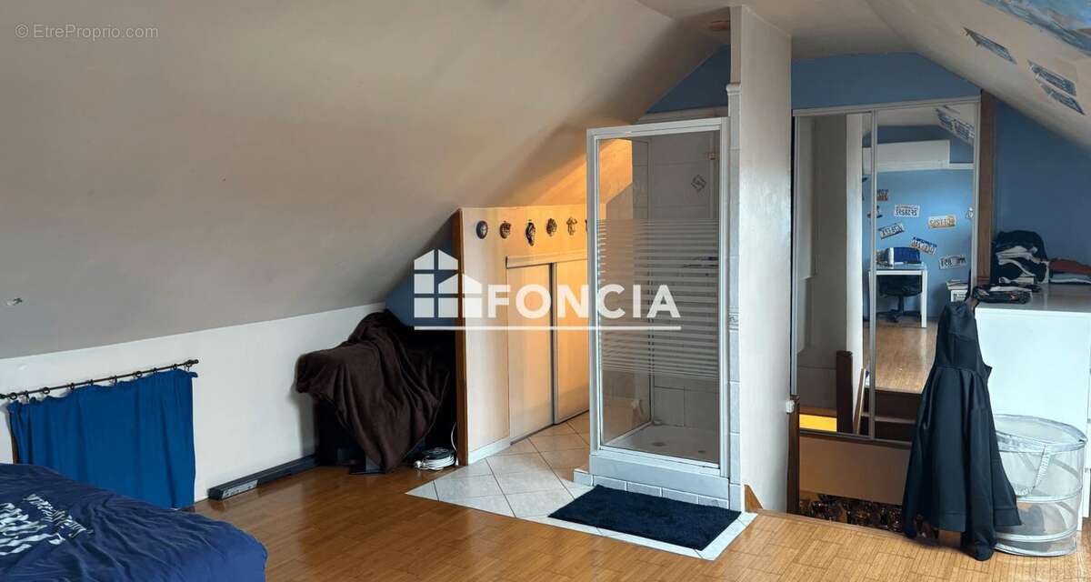 Maison à VILLENEUVE-SAINT-GEORGES