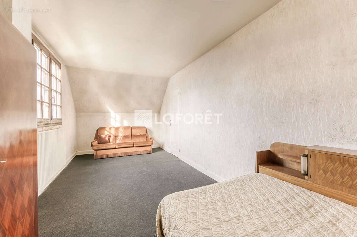 Maison à PONTAULT-COMBAULT