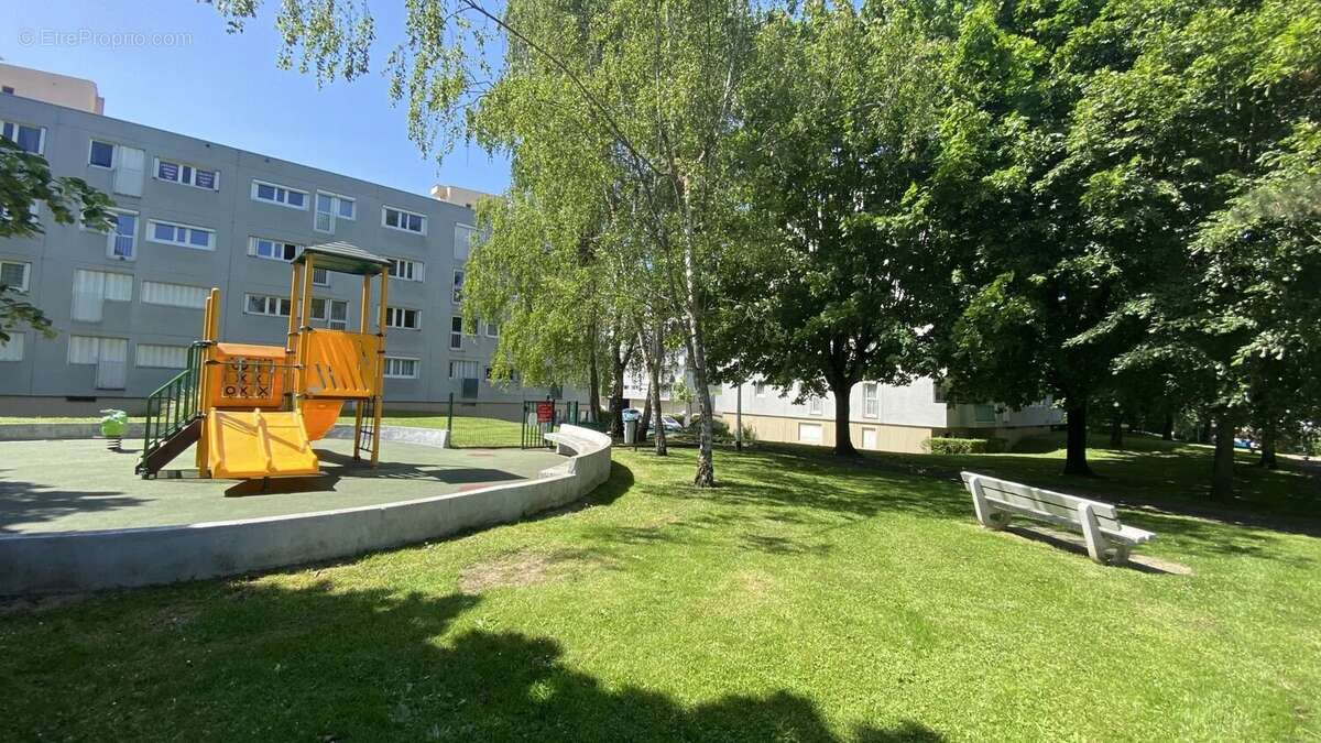 Appartement à PLAISIR