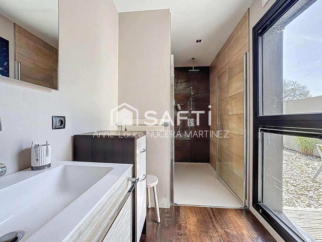 Photo 9 - Maison à LANNILIS