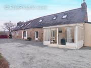 Maison à PLOUNEVEZ-MOEDEC
