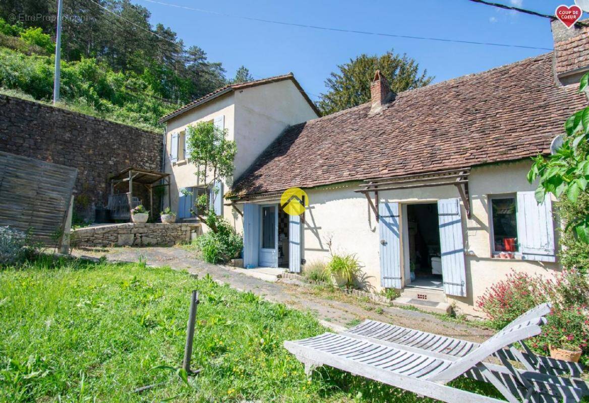Maison à LE BUGUE