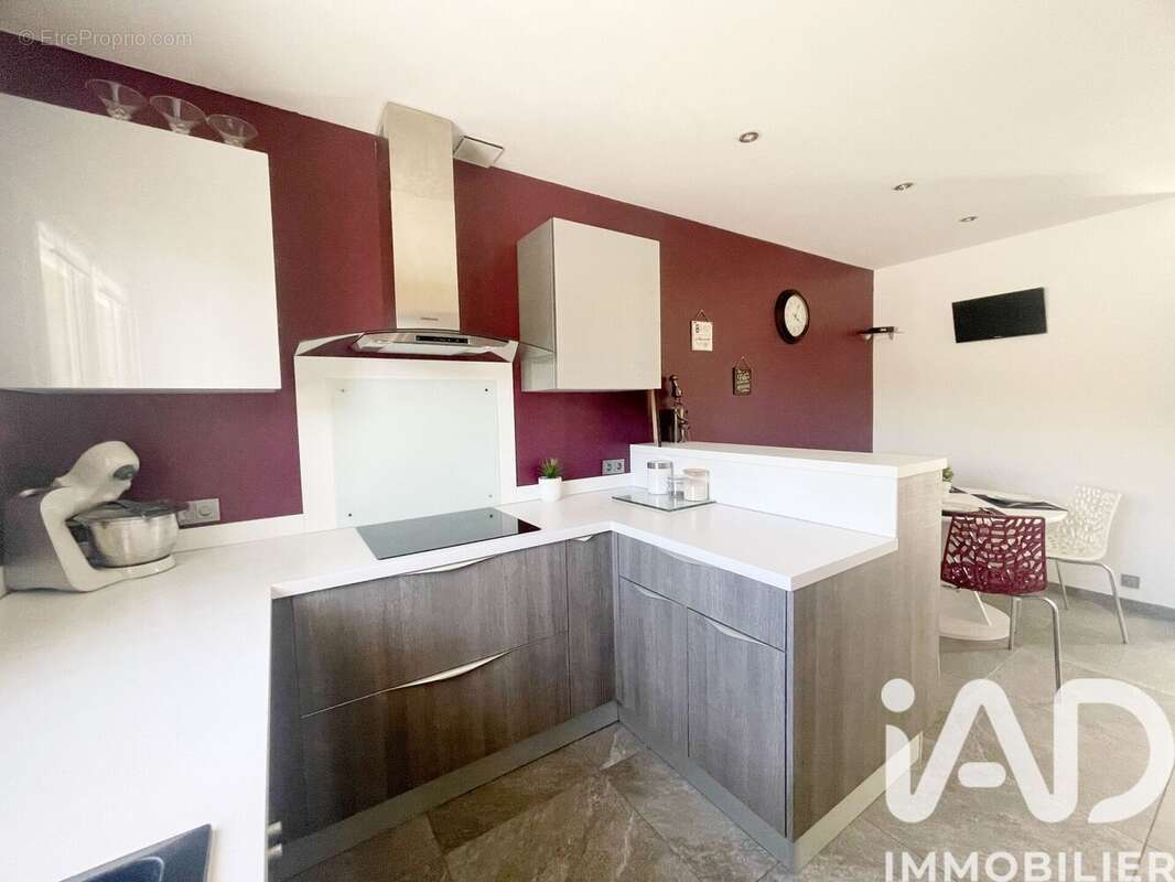Maison 145 m² à La Farlede  - photo 7