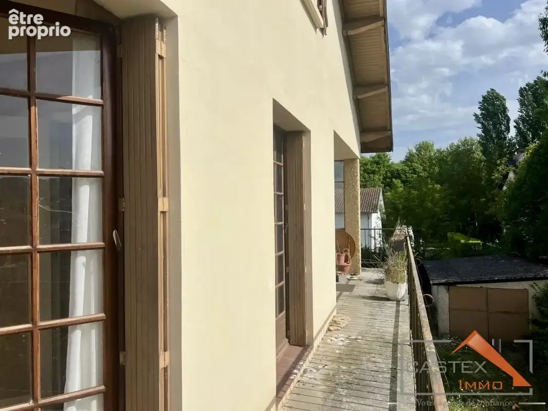 Opportunité à saisir  5 chambres, 2 garages - photo 2