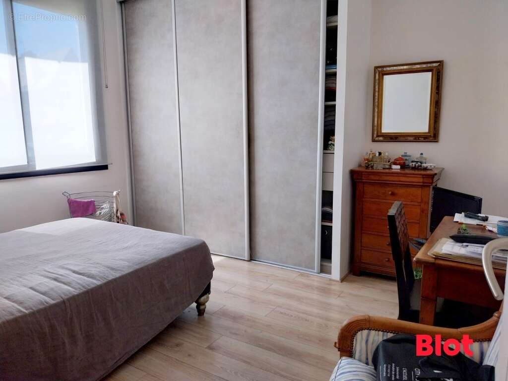 Maison 93 m² à Saint-Malo  - photo 7