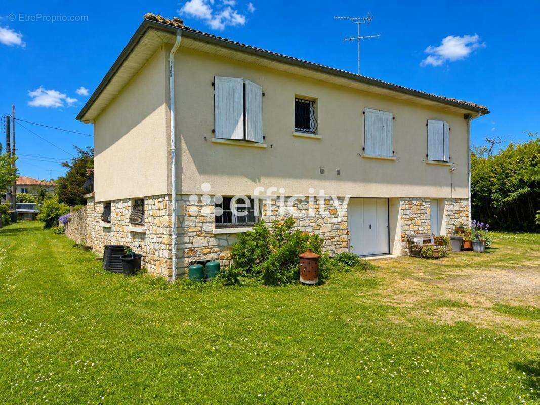 Maison à CHABANAIS