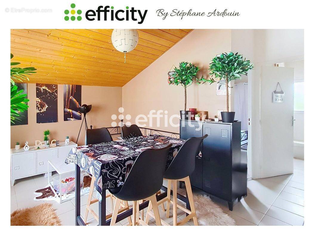 Appartement à VALLET