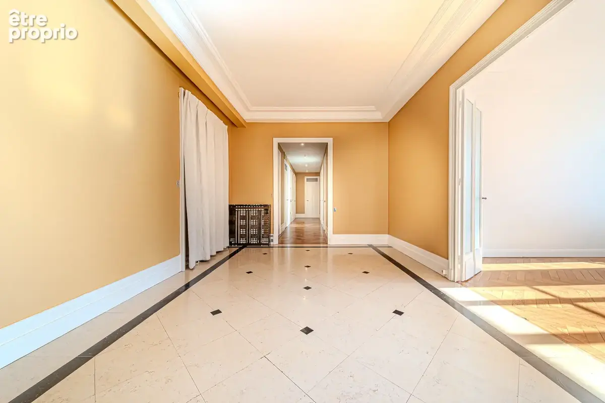 Magnifique  7 pieces de 188 m2 - saxe gambetta - lyon 69007 - photo 8