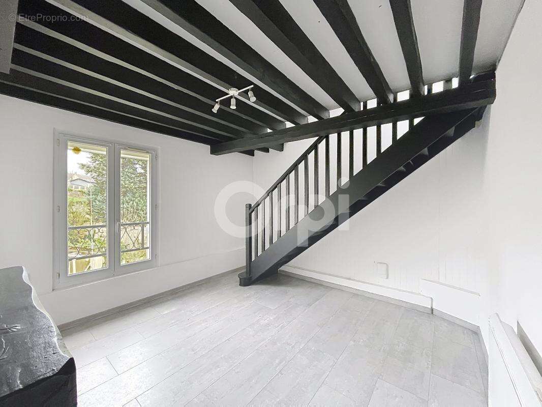 Appartement à LIANCOURT