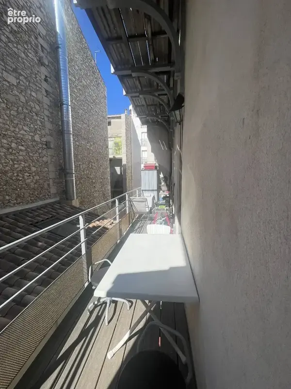 Appartement T4 de 77 m² avec terrasse filante - Quartier du Théatre de Sète - photo 6