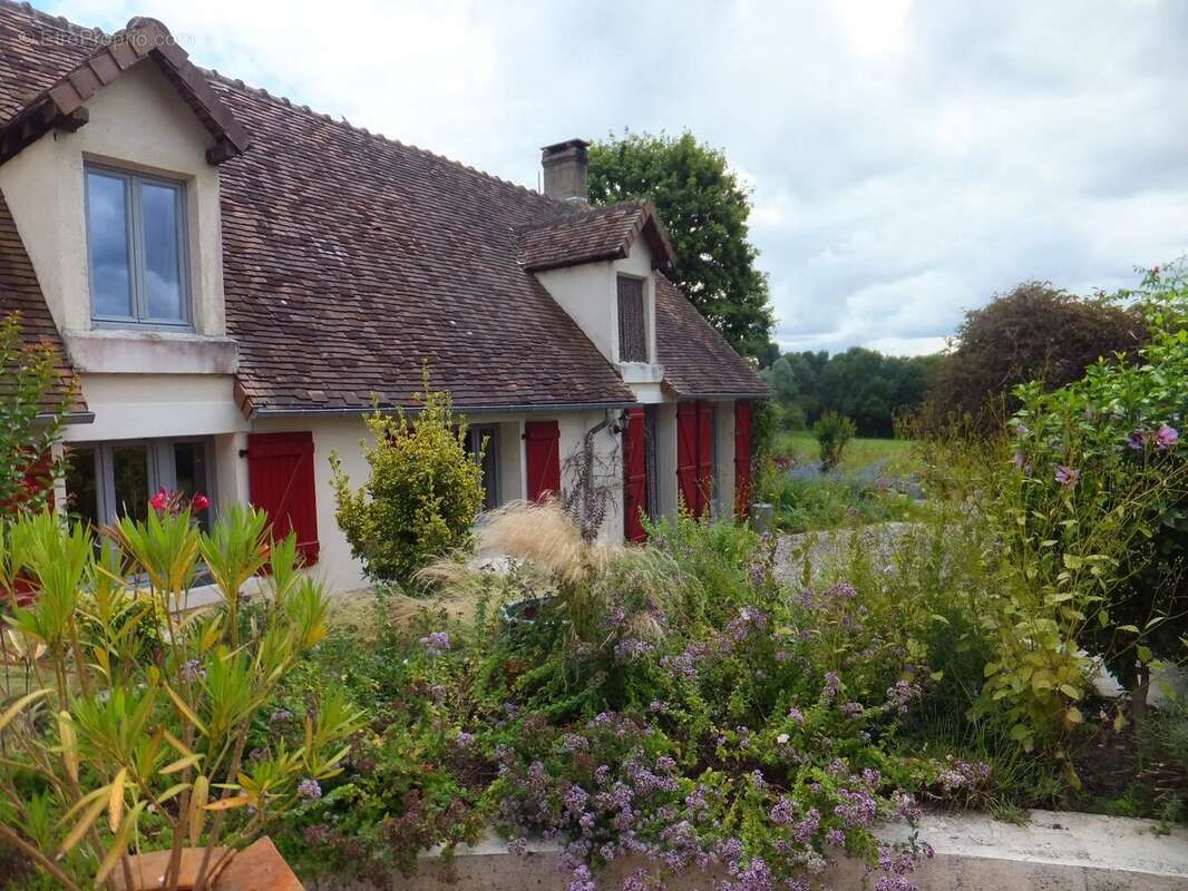 Maison à MERS-SUR-INDRE