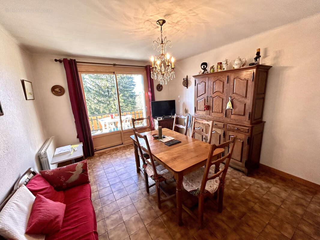 Maison à BONNE