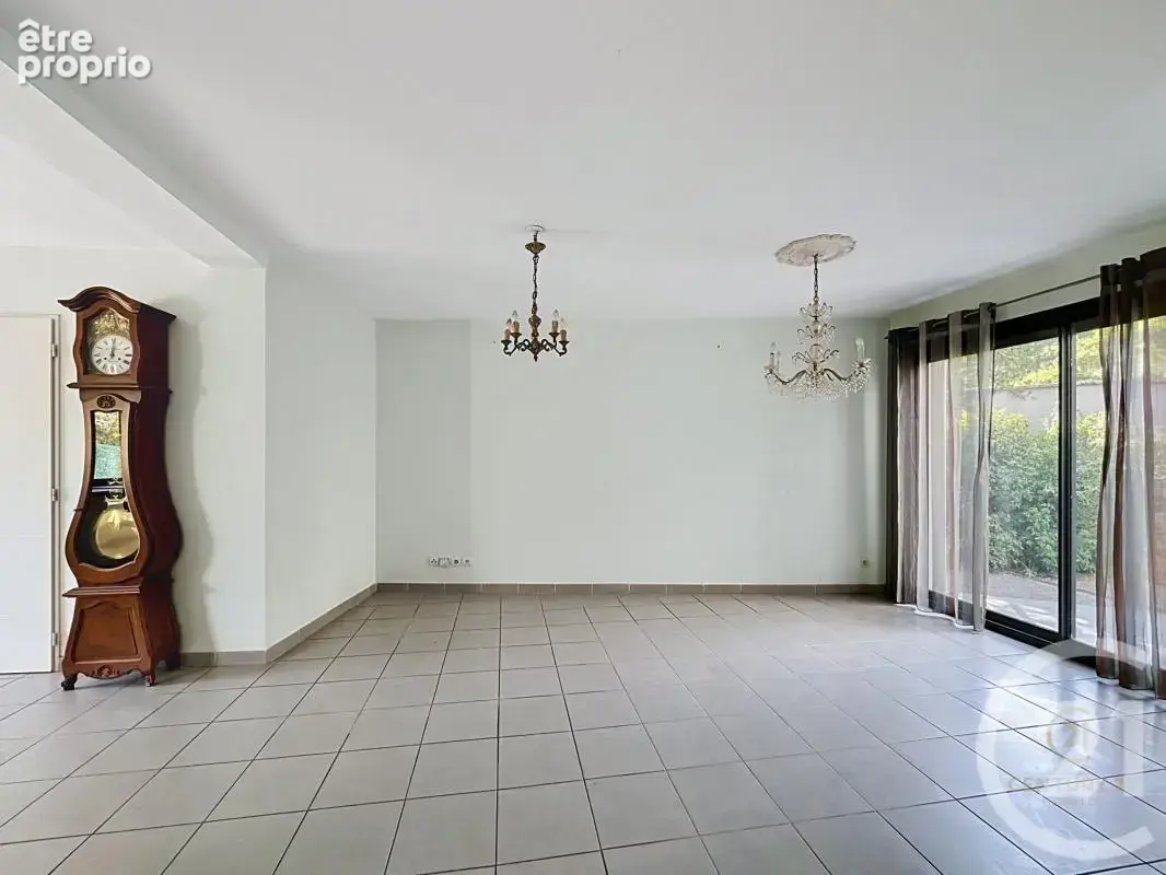 Maison 4 pièces 110 m² à vendre à Givors (69700) - photo 3