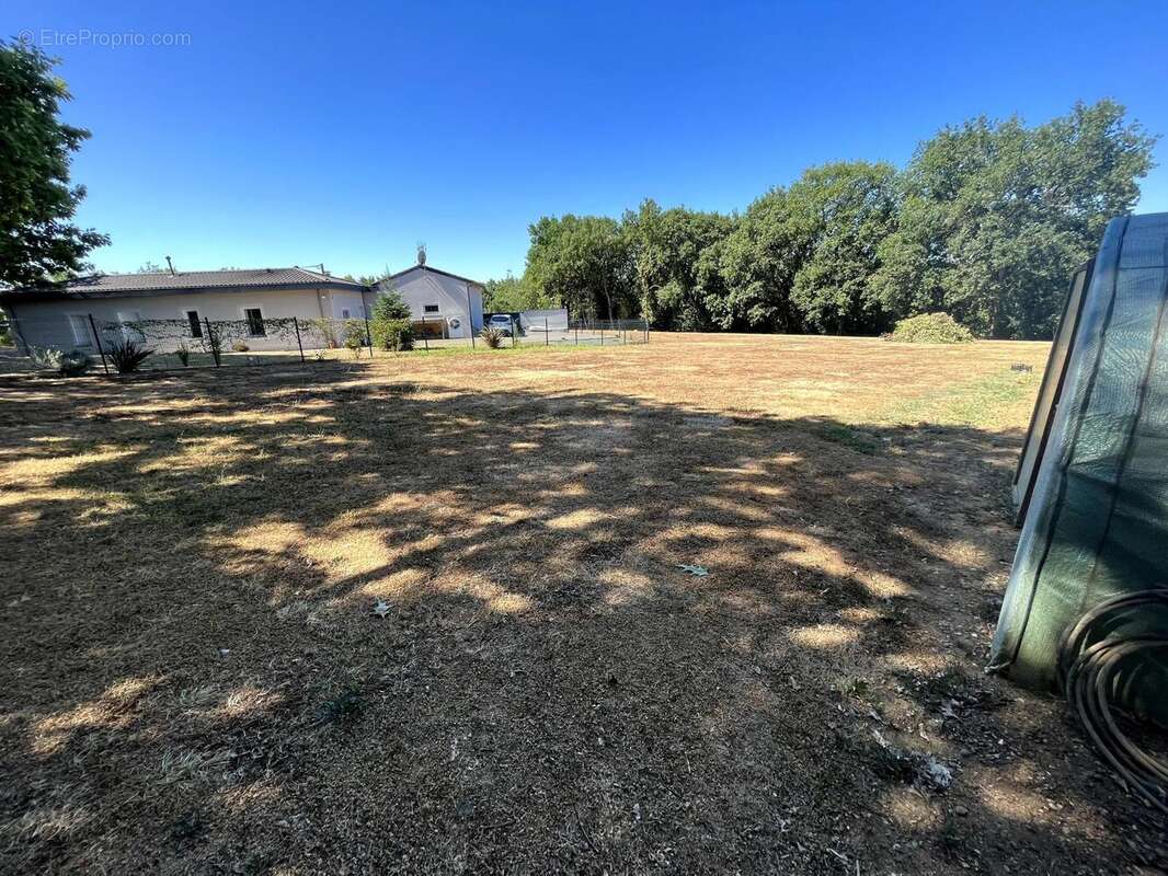 Photo 2 - Terrain à AGEN