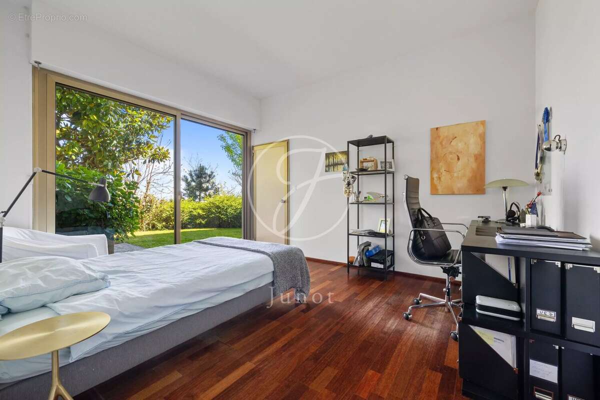 Maison à MARLY-LE-ROI