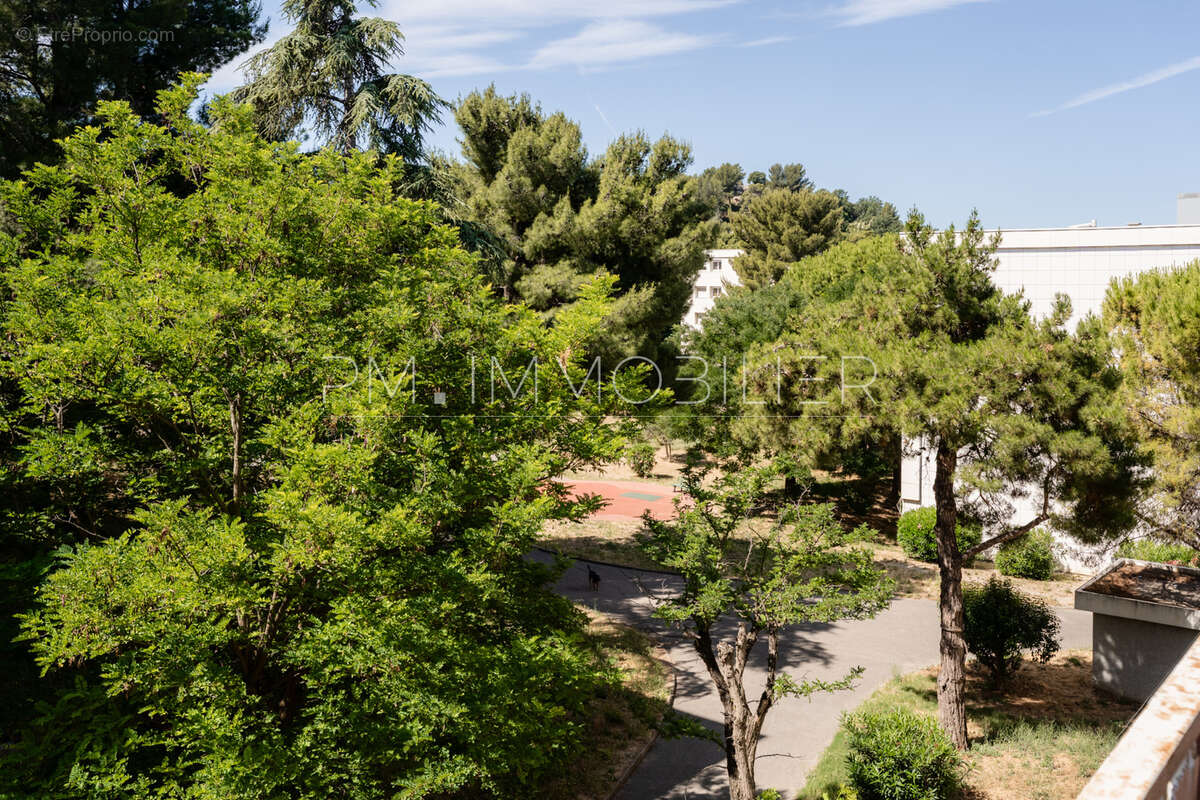 Appartement à MARSEILLE-11E