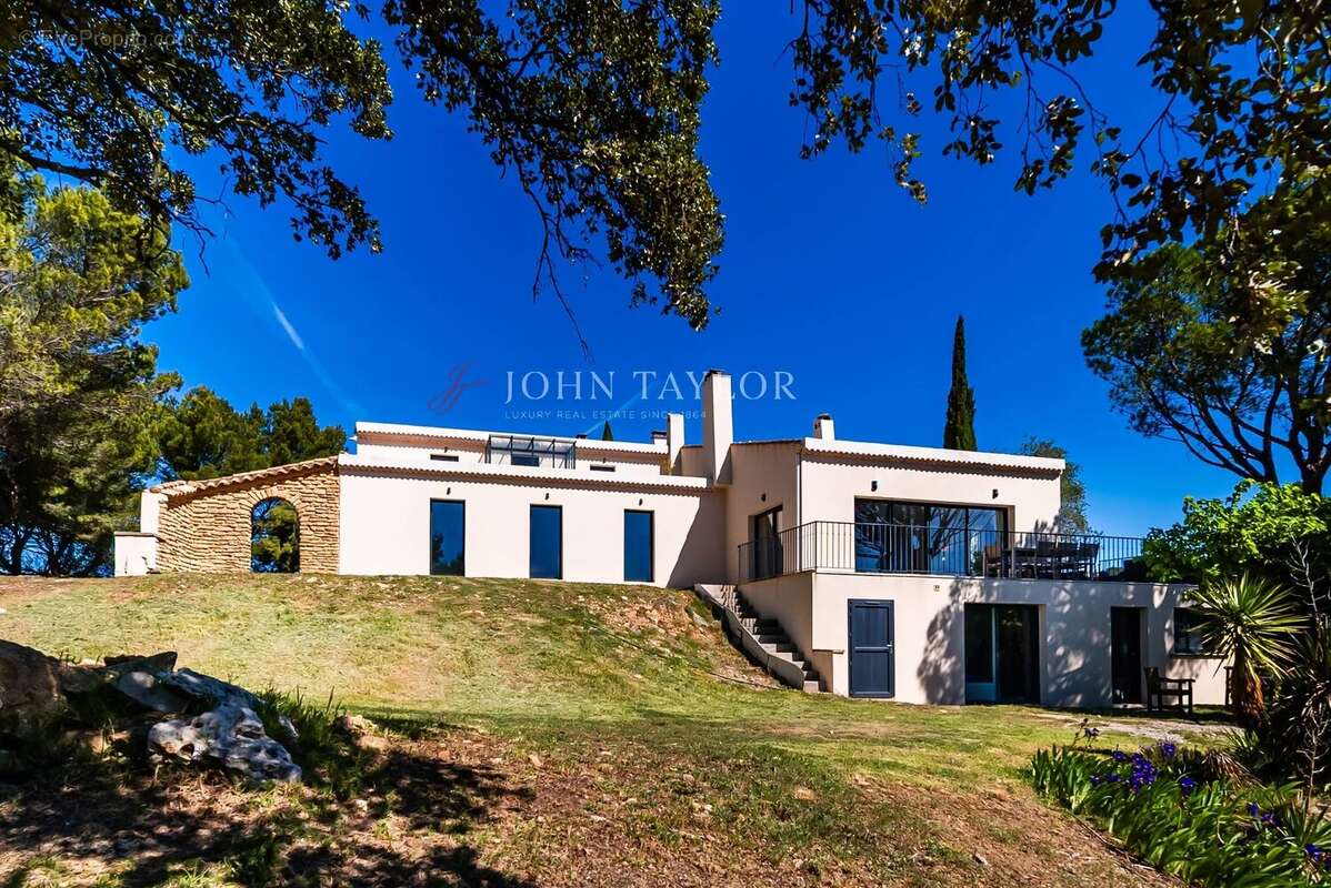 Maison à CHATEAUNEUF-DU-PAPE
