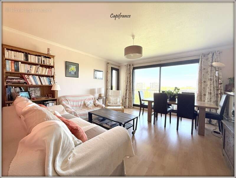 Appartement à TREMBLAY-EN-FRANCE