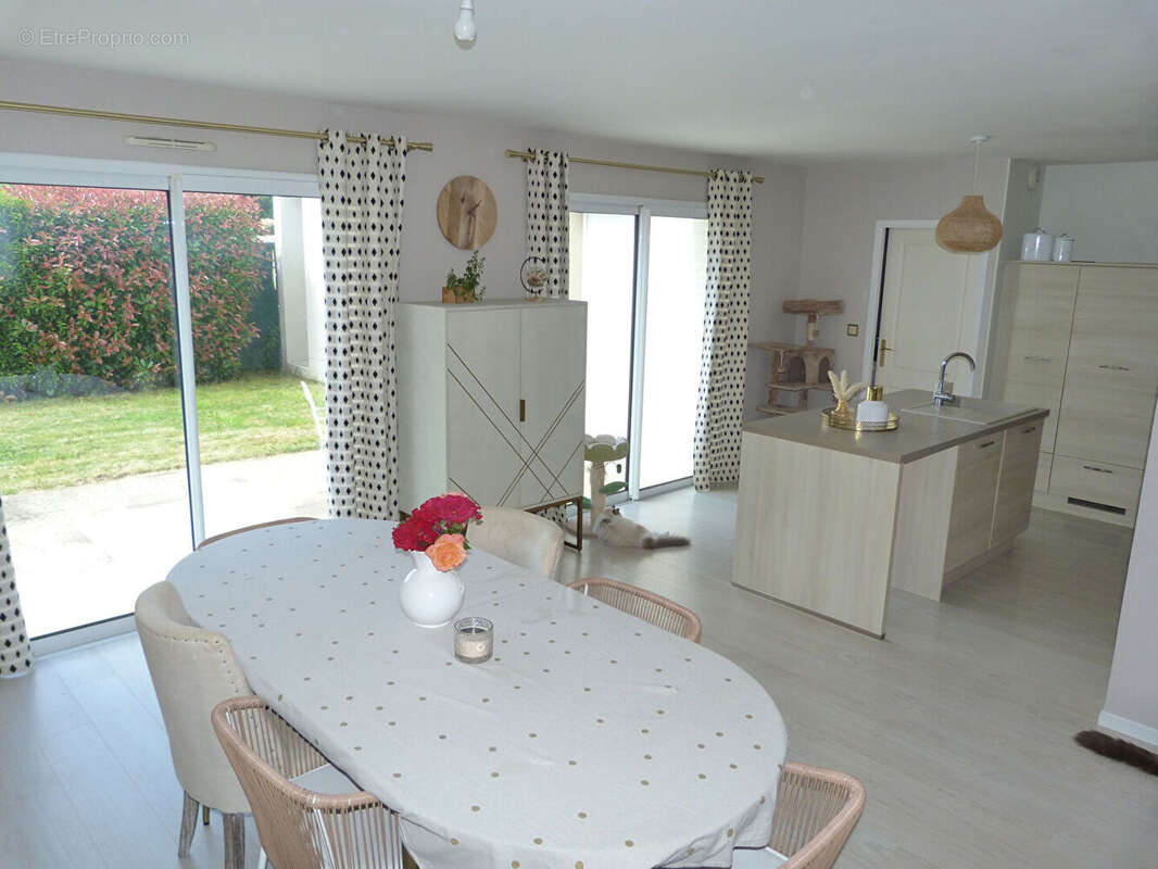Pavillon récent - Contemporain - 4 chambres - photo 5
