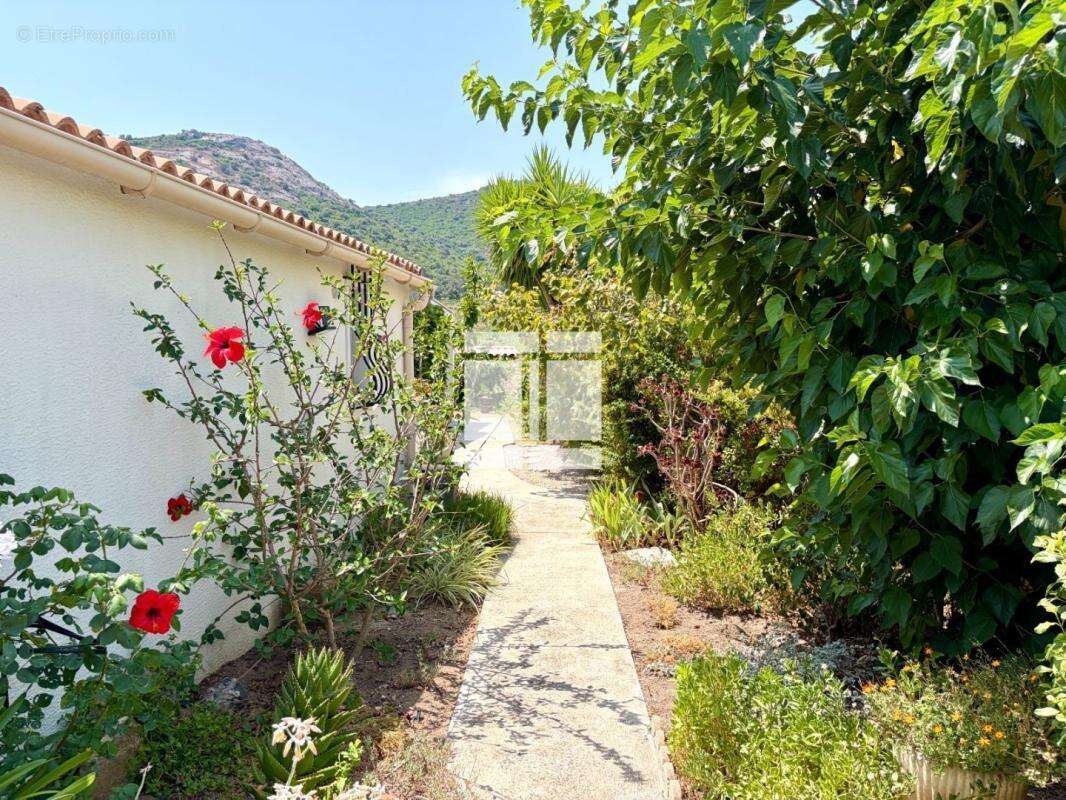 Maison de plain-pied avec vue exceptionnelle sur les domaines viticoles - photo 23