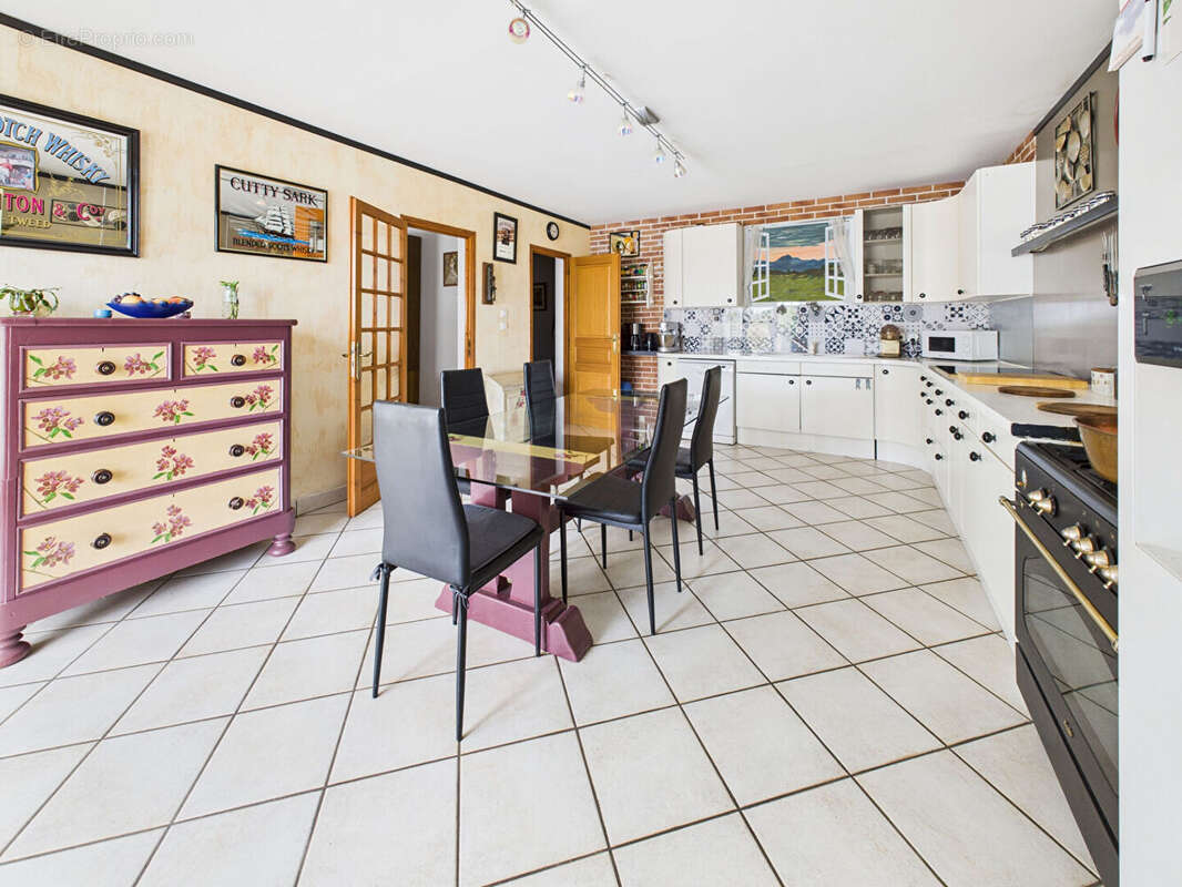 À l'intérieur, à l'extérieur, tout ici respire l'espace et la liberté ! - photo 5