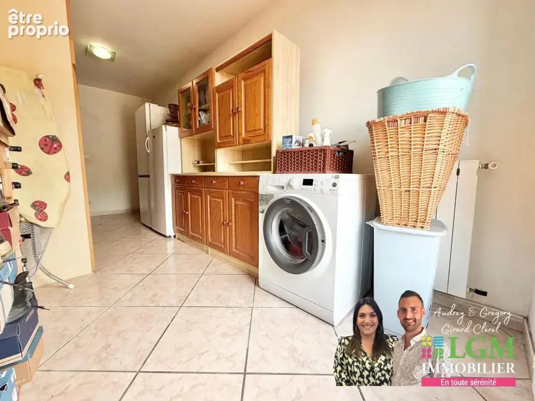 Maison de plain-pied, 4 chambres, piscine, 1000m2 de terrain, au calme, proche du centre - photo 17