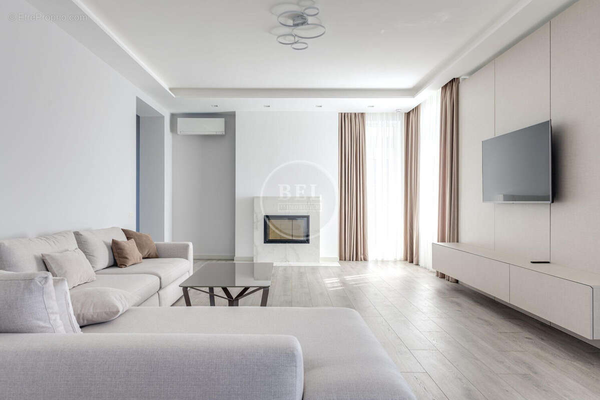 Appartement à SAINTE-FOY-L'ARGENTIERE