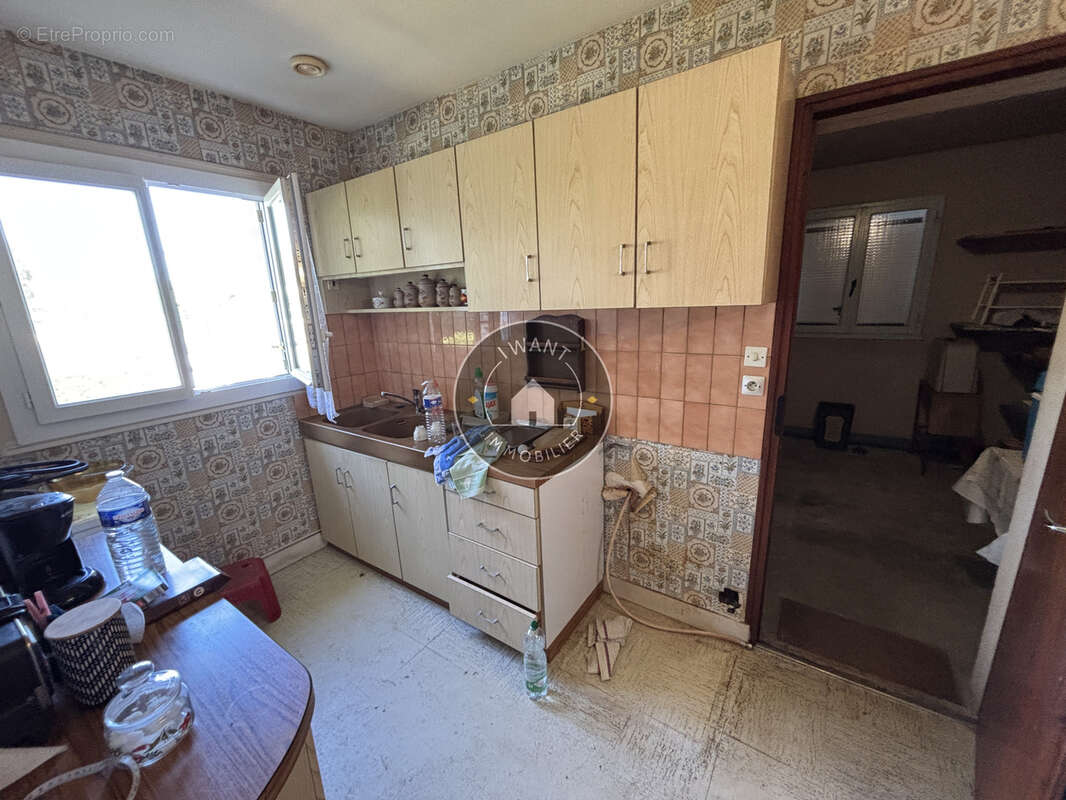 NOUVEAUTÉ I WANT IMMO Maison de bourg aux Rosiers avec beau potentiel ! - photo 5