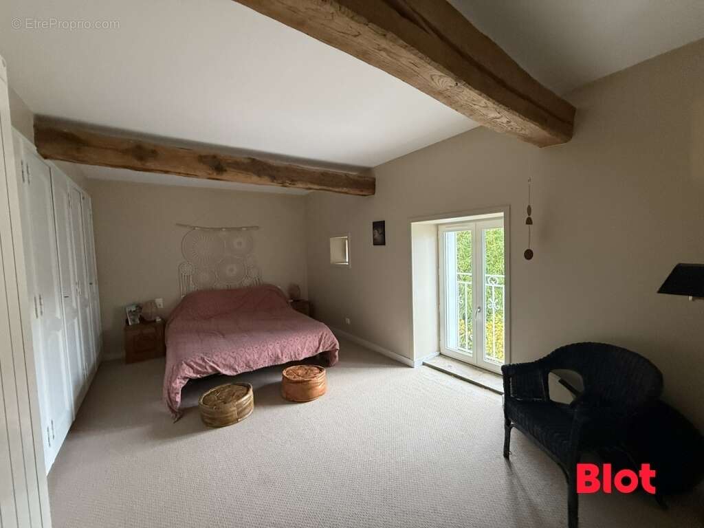 Maison à PLOUER-SUR-RANCE