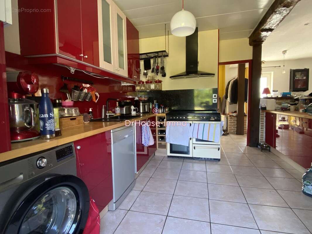 Maison à SAINT-PIERRE-DE-VARENGEVILLE