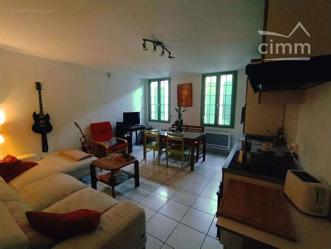 Appartement à CHABEUIL