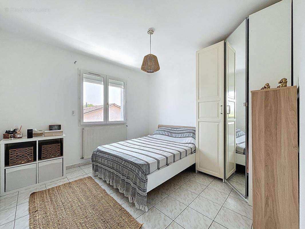 Maison à L&#039;ISLE-D&#039;ABEAU