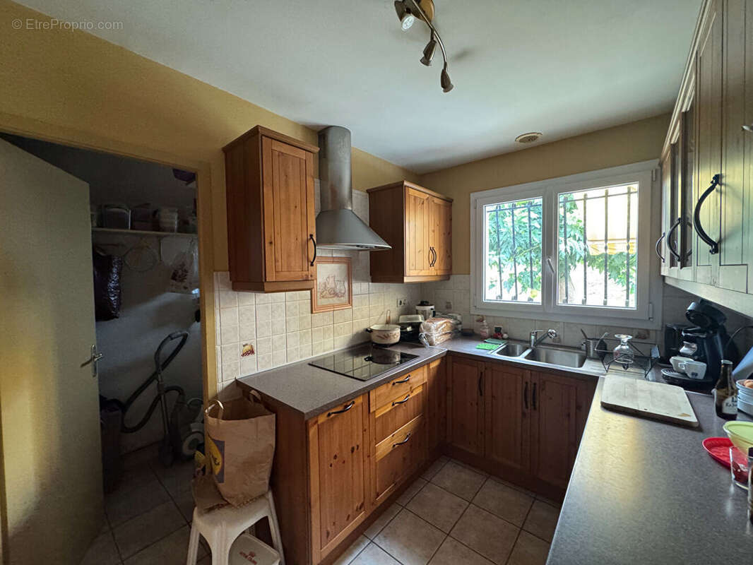 Villenave d'Ornon - Maison de 84m² avec jardin et stationnement - photo 5