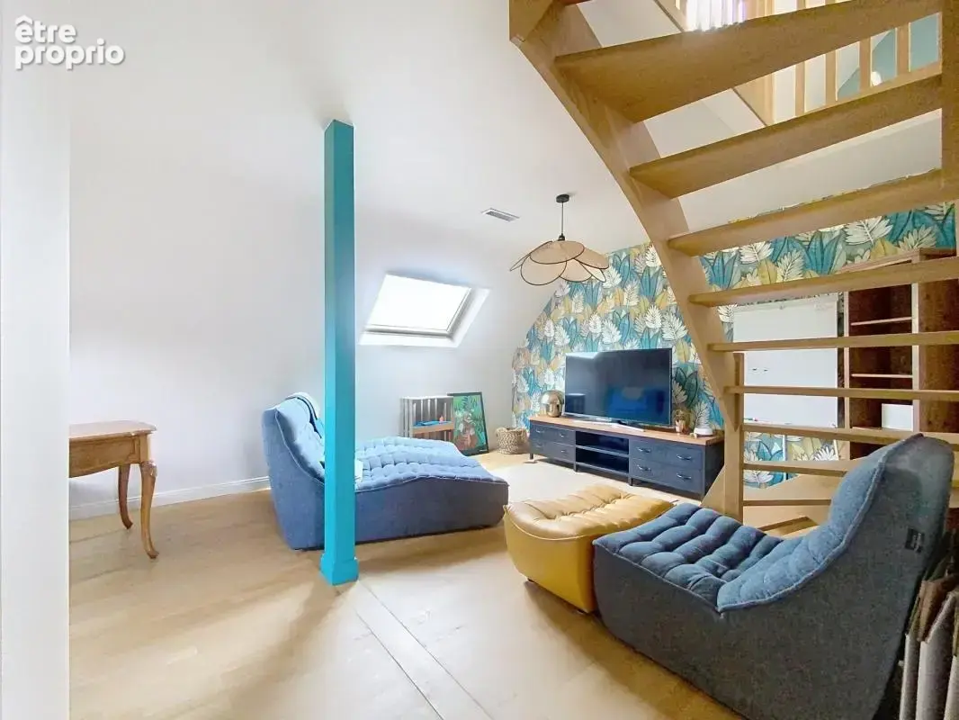Villa individuelle avec piscine, 4 chambres, jardin et garages - photo 11