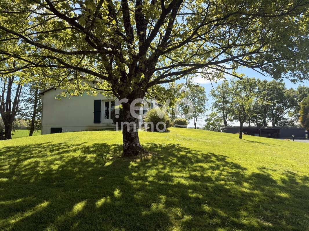 Maison à LA COPECHAGNIERE