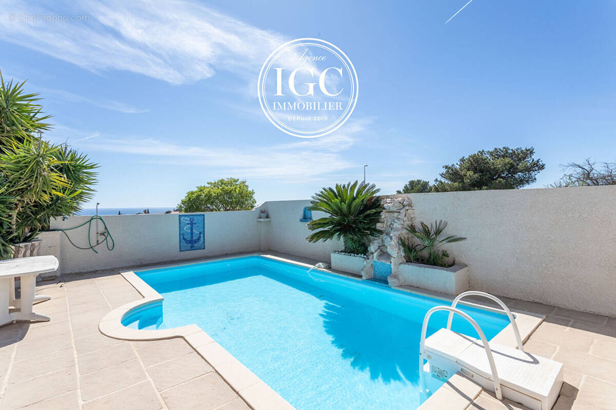 Maison à SAUSSET-LES-PINS