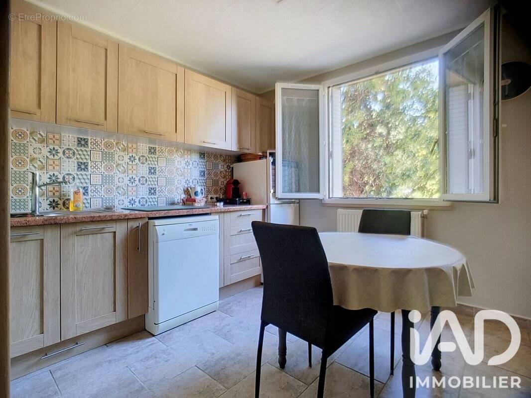 Photo 1 - Appartement à TOURNON-SUR-RHONE