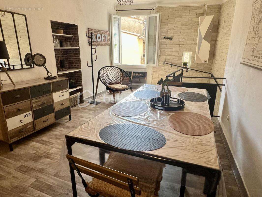 Appartement à FAYENCE