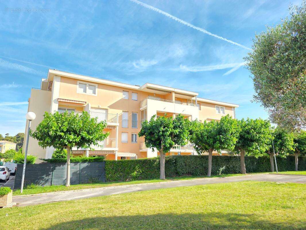 Appartement t1 avec terrasse à vendre résidence le florentin à sanary-sur-mer - photo 3