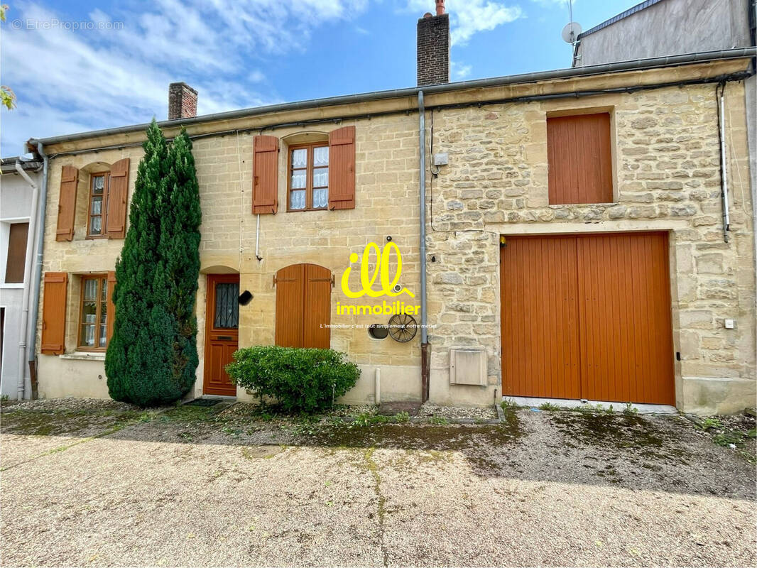 Maison à VILLERS-SEMEUSE
