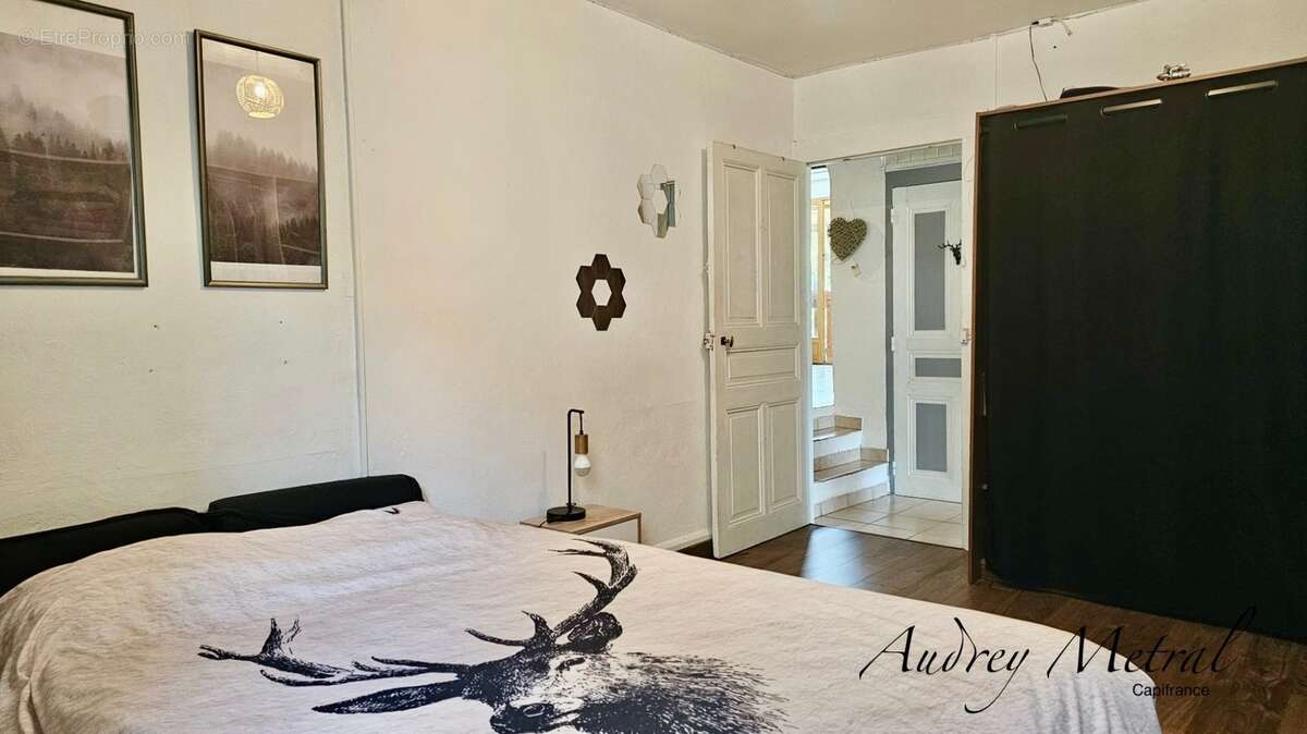 Appartement T4 d'env. 98m2 habitable à vendre à Serrières-en-Chautagne - photo 7