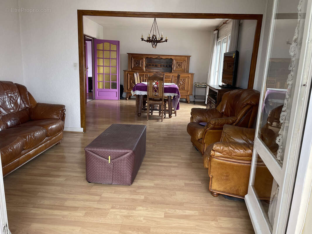 Grand appartement au 4éme et dernier etage - photo 5
