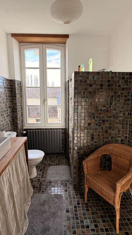 Maison à SAINT-JEAN-D'ANGELY