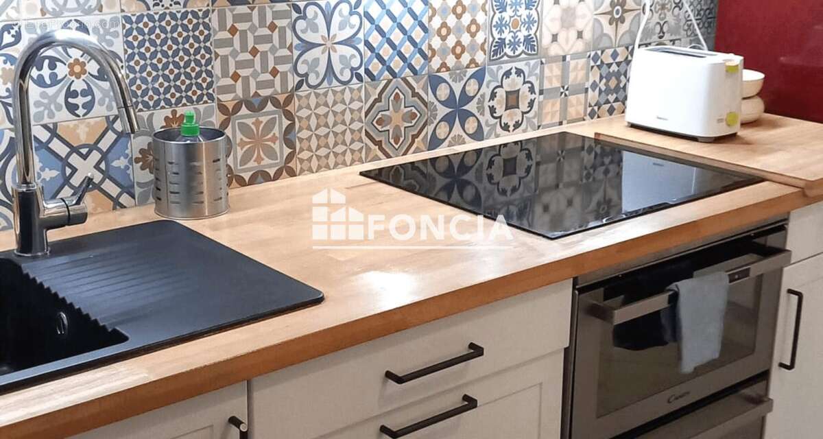 Appartement à SIX-FOURS-LES-PLAGES