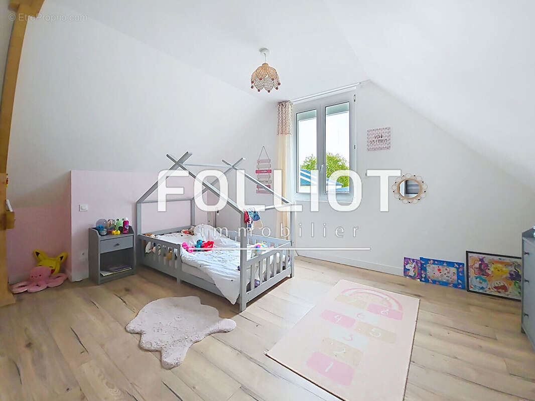 Maison à BRICQUEVILLE-SUR-MER